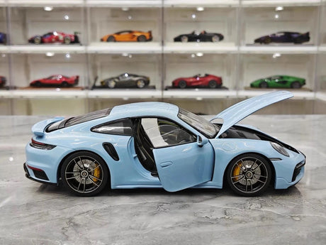 [Minichamps] 1:18 Porsche 2020 911 992 Turbo S Blue Model Car Die-Cast