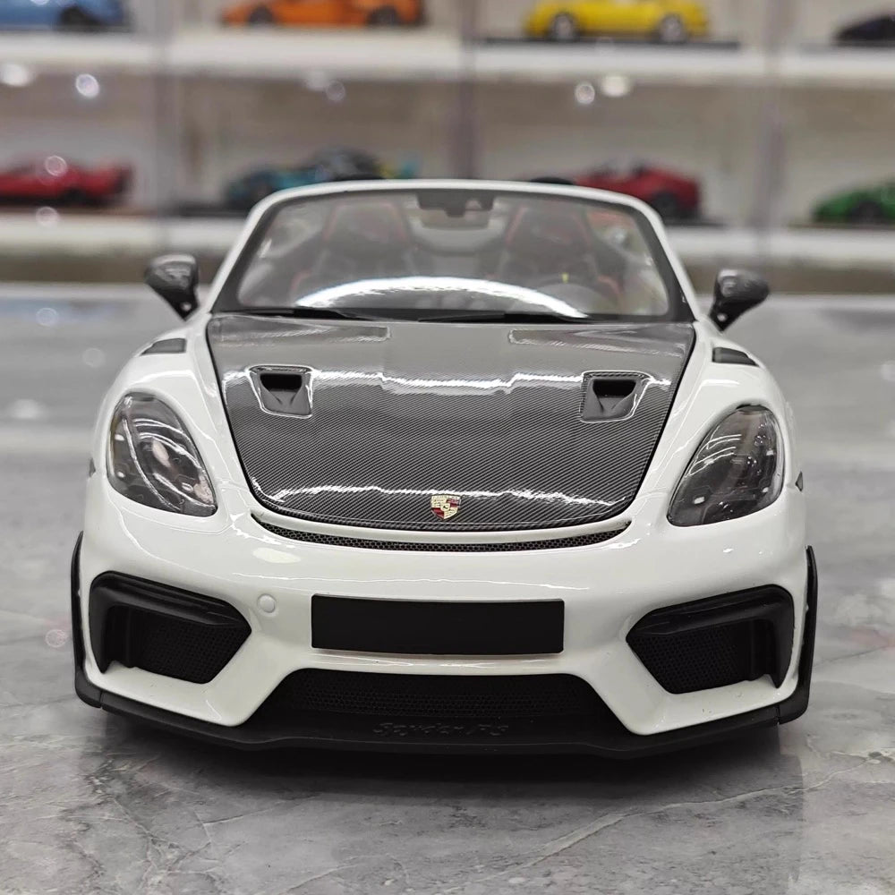 [Minichamps] 1:18 Porsche 2023 718 GT4 RS Roadster valkoinen pienoismalli Die-Cast