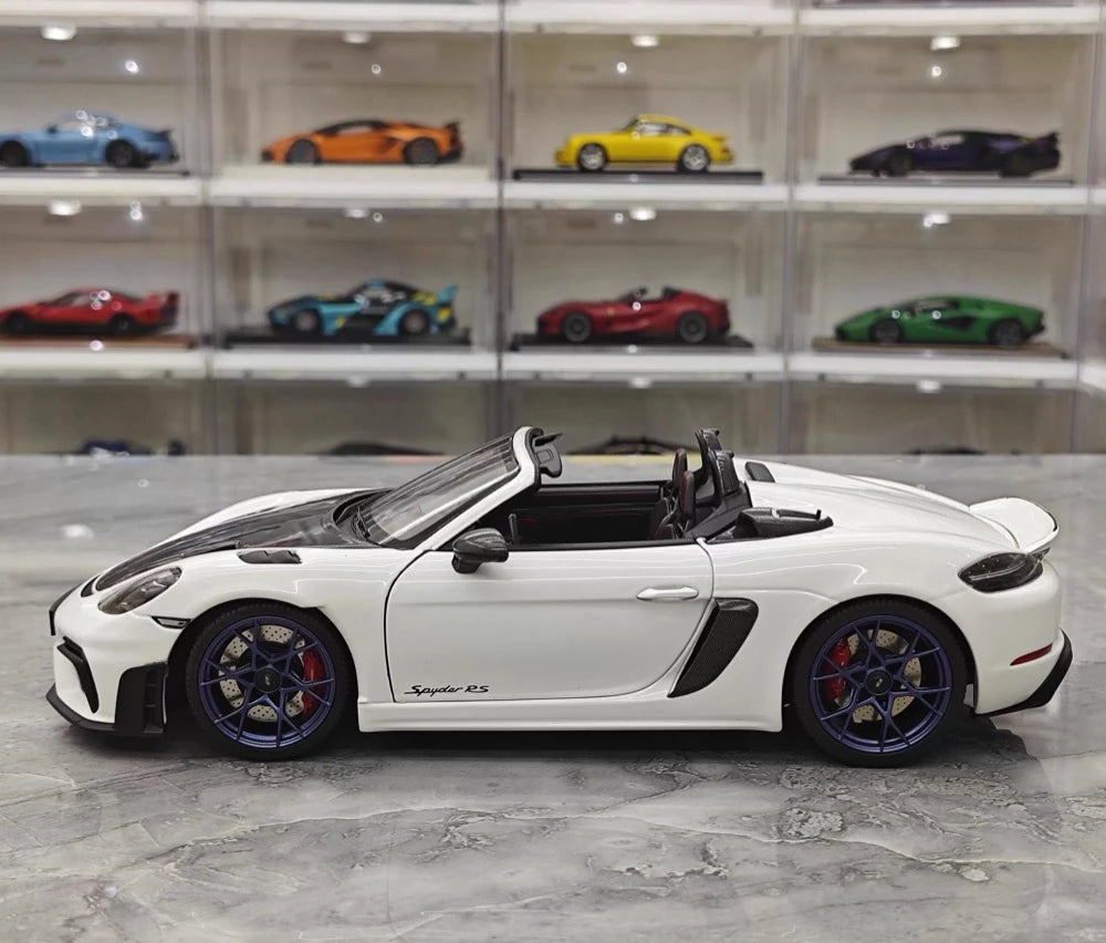 [Minichamps] 1:18 Porsche 2023 718 GT4 RS Roadster valkoinen pienoismalli Die-Cast