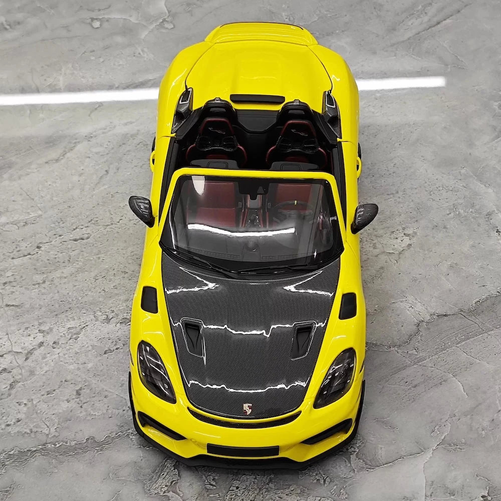 [Minichamps] 1:18 Porsche 2023 718 Spyder RS Yellow Model Car Die-Cast