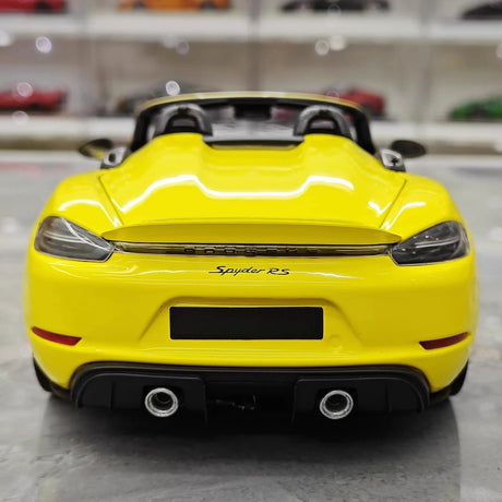 [Minichamps] 1:18 Porsche 2023 718 Spyder RS Yellow Model Car Die-Cast