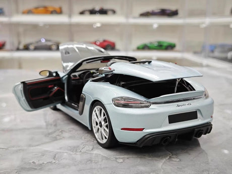 [Minichamps] 1:18 Porsche 2023 718 Spyder RS Ice Blue Model Car Die-Cast