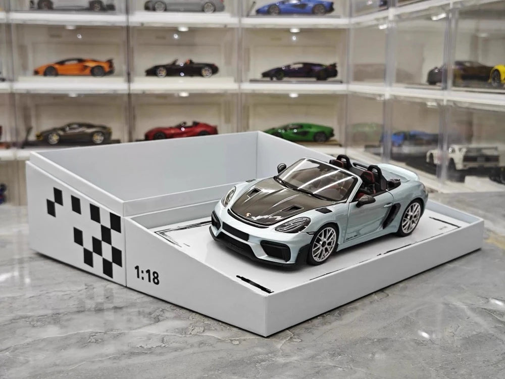 [Minichamps] 1:18 Porsche 2023 718 Spyder RS Ice Blue Model Car Die-Cast