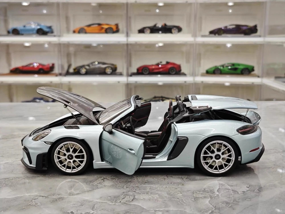 [Minichamps] 1:18 Porsche 2023 718 Spyder RS Ice bleu voiture miniature Die-Cast