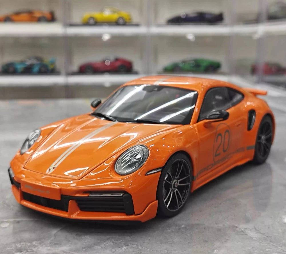 [Minichamps] 1:18 Porsche 2023 911 992 Turbo S 20th Anniversary Orange Model Car Die-Cast