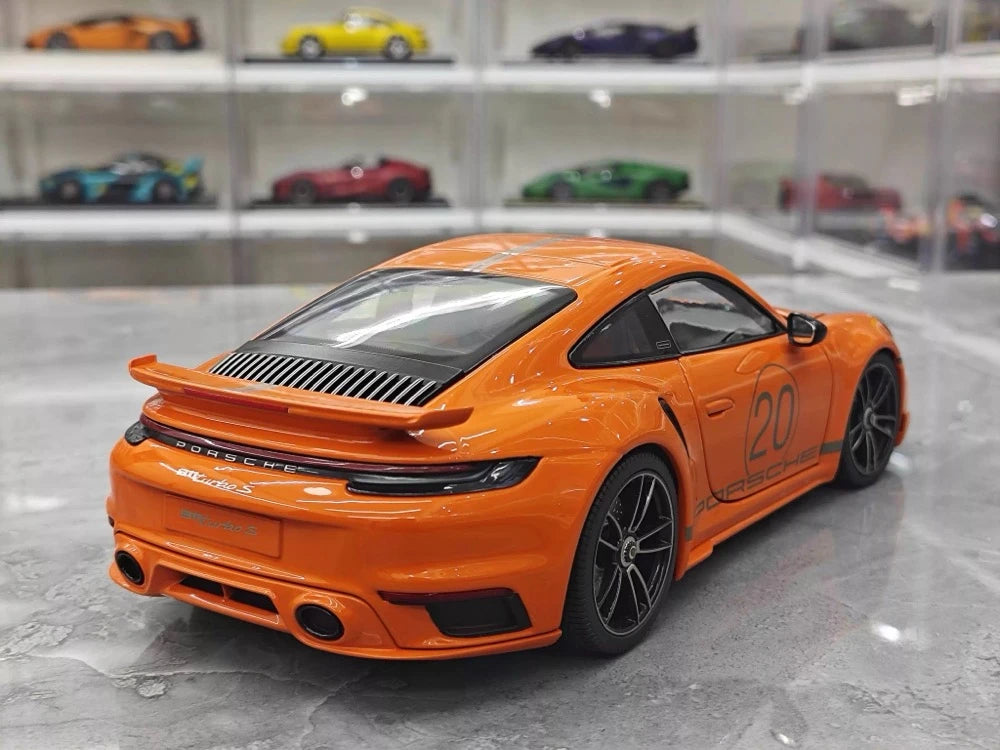 [Minichamps] 1:18 Porsche 2023 911 992 Turbo S 20th Anniversary Orange Model Car Die-Cast