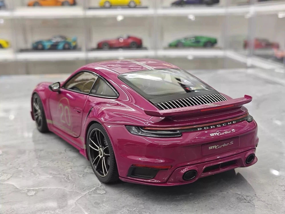 [Minichamps] 1:18 Porsche 2023 911 992 Turbo S 20th Anniversary Red Model Car Die-Cast