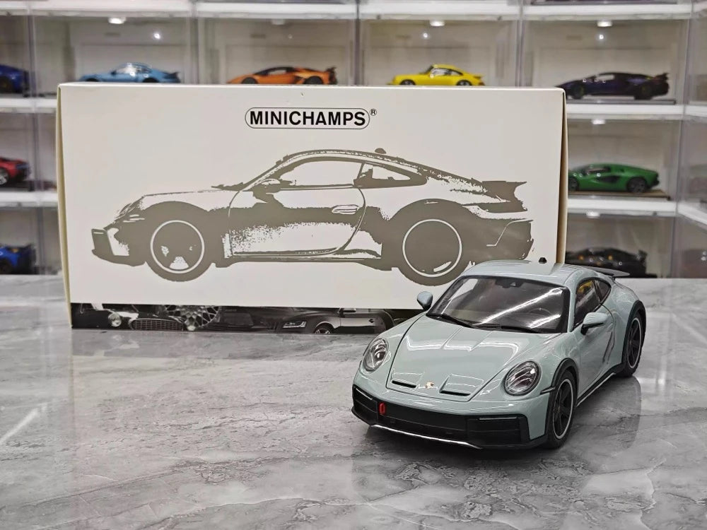 [Minichamps] 1:18 Porsche 2023 911 Dakar Gray Model Car Die-Cast