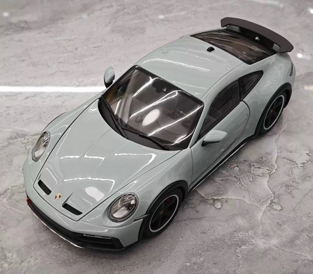[Minichamps] 1:18 Porsche 2023 911 Dakar Gray Model Car Die-Cast
