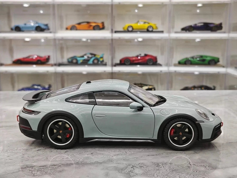 [Minichamps] 1:18 Porsche 2023 911 Dakar Gray Model Car Die-Cast