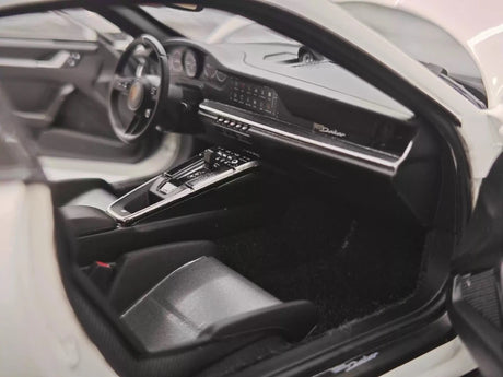 [Minichamps] 1:18 Porsche 2023 911 Dakar White Model Car Die-Cast