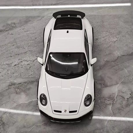 [Minichamps] 1:18 Porsche 2023 911 Dakar White Model Car Die-Cast