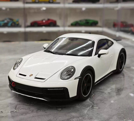 [Minichamps] 1:18 Porsche 2023 911 Dakar White Model Car Die-Cast