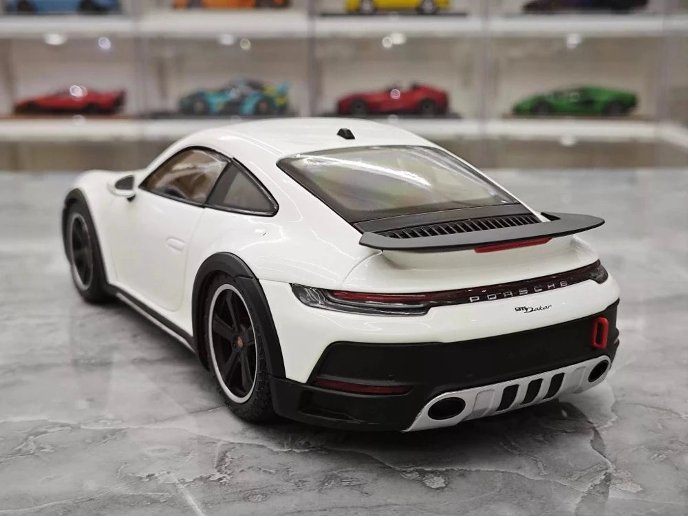 [Minichamps] 1:18 Porsche 2023 911 Dakar White Model Car Die-Cast
