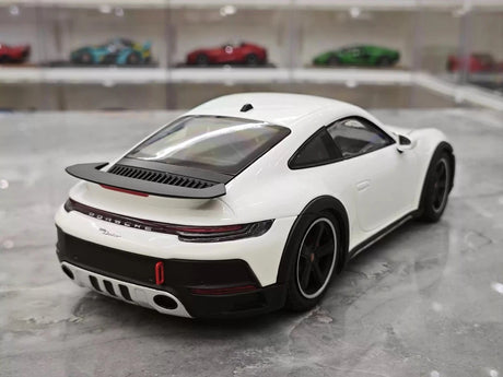 [Minichamps] 1:18 Porsche 2023 911 Dakar White Model Car Die-Cast