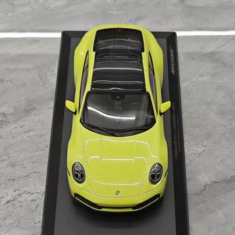 [Minichamps] 1:18 Porsche 2024 911 992.2 Carrera Green Model Car Resin