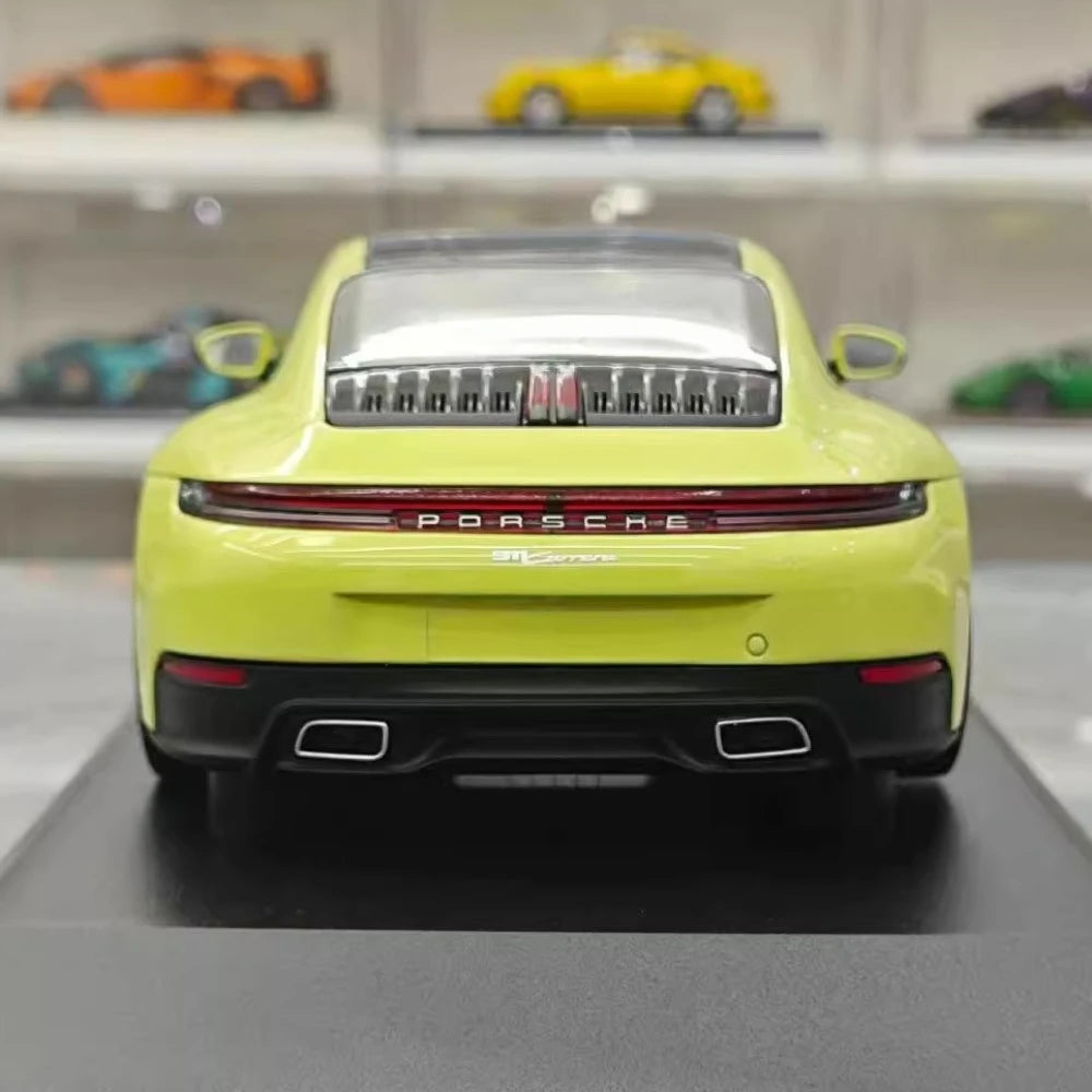 [Minichamps] 1:18 Porsche 2024 911 992.2 Carrera vert voiture miniature Resin