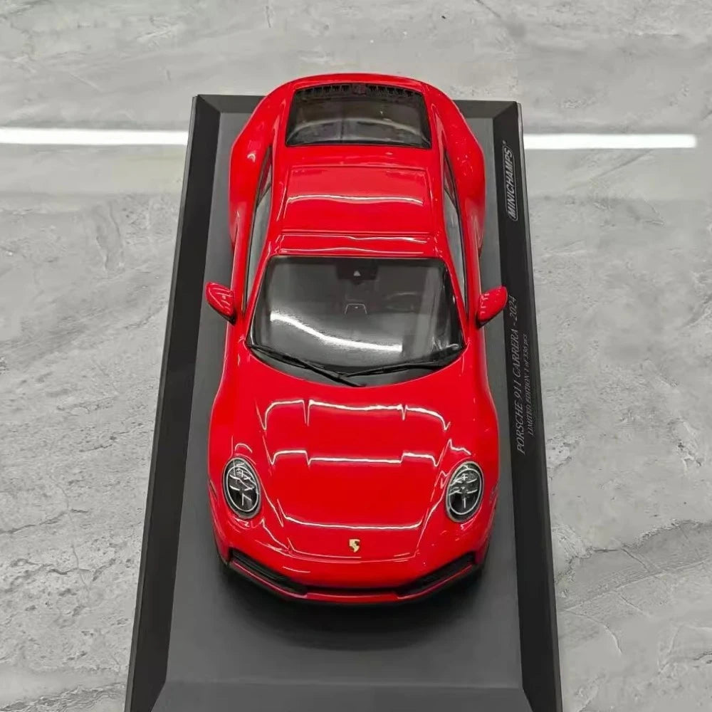 [Minichamps] 1:18 Porsche 2024 911 992.2 Carrera rosso modellino di auto resina