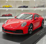 [Minichamps] 1:18 Porsche 2024 911 992.2 Carrera レッド モデルカー レジン