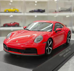 [Minichamps] 1:18 Porsche 2024 911 992.2 Carrera rosso modellino di auto resina