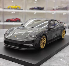 [Minichamps] 1:18 Porsche 2024 Taycan Turbo GT gris voiture miniature Resin