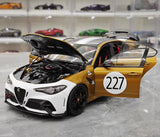 [MotorHelix] 1:18 Alfa Romeo 2021 Giulia GTAm #227 Model Car Die-Cast