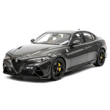 [MotorHelix] 1:18 Alfa Romeo 2021 Giulia GTAm zwart modelauto Die-Cast