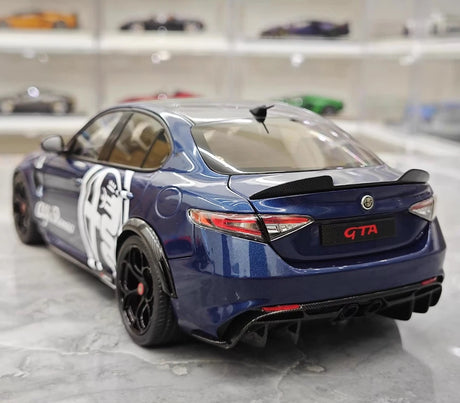 [MotorHelix] 1:18 Alfa Romeo 2021 Giulia GTAm Blue Model Car Die-Cast