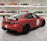 MotorHelix Alfa Romeo 2021 Giulia GTAm vermelho and branco 1:18 – modelo de coleção em metal fundido