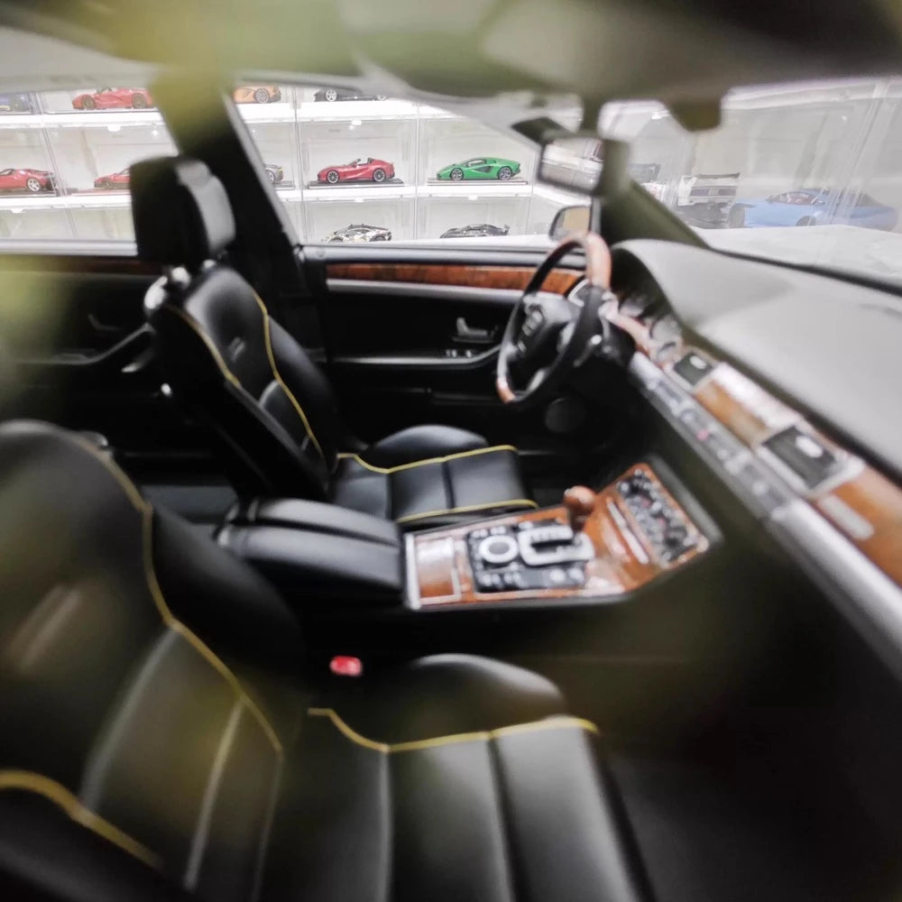 [MotorHelix] 1:18 Audi 2008 A8 W12 Black Model Car Resin