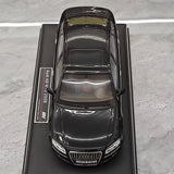 [MotorHelix] 1:18 Audi 2008 A8 W12 svart modellbil harts