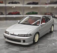 [MotorHelix] 1:18 Honda 1998 Integra Type R DC2 argento modellino di auto Die-Cast