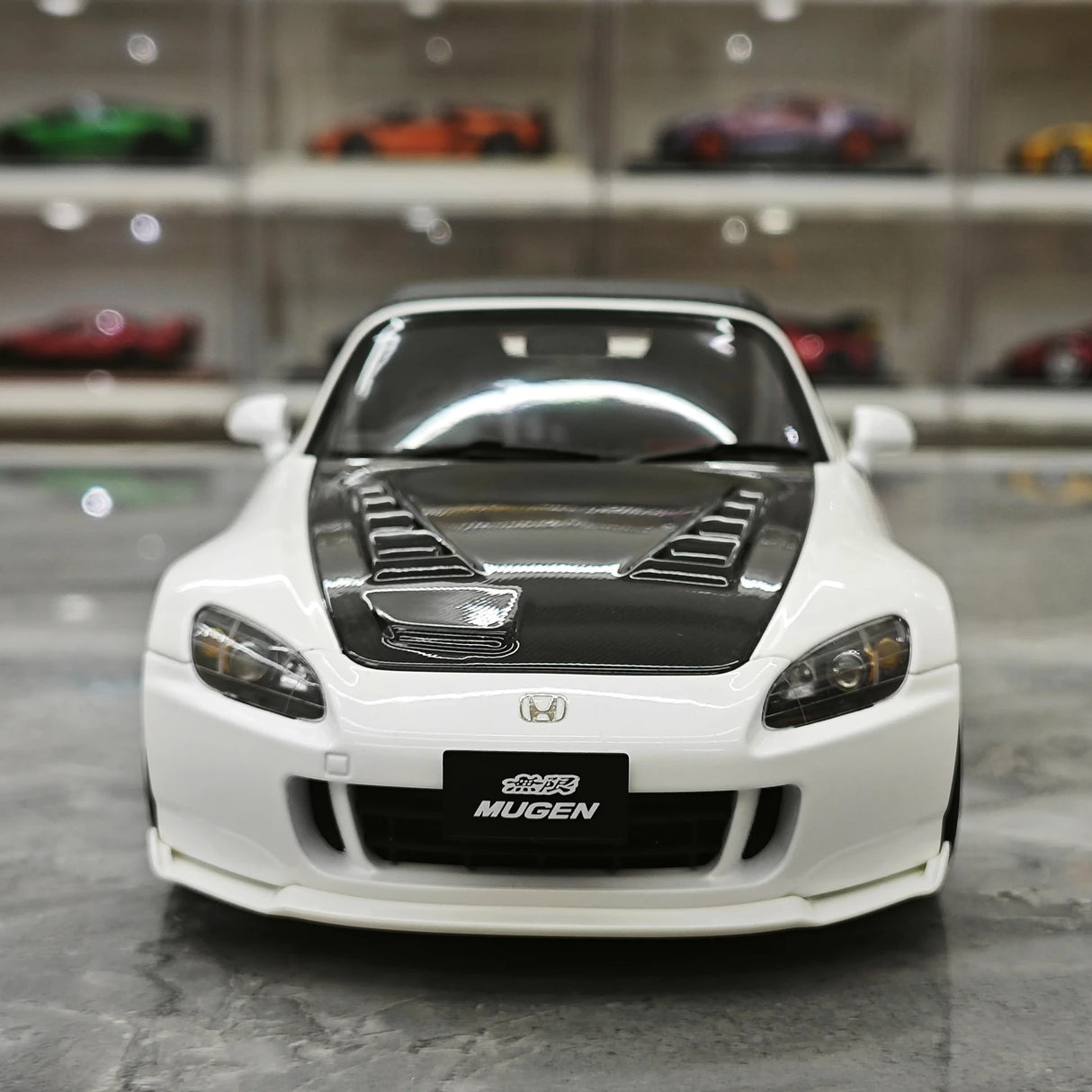 MotorHelix Honda 2005 S2000 AP2 MUGEN Platinum White Pearl 1:18 – Collectible Diecast Model Die-Cast