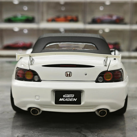 MotorHelix Honda 2005 S2000 AP2 MUGEN Platinum White Pearl 1:18 – Collectible Diecast Model Die-Cast