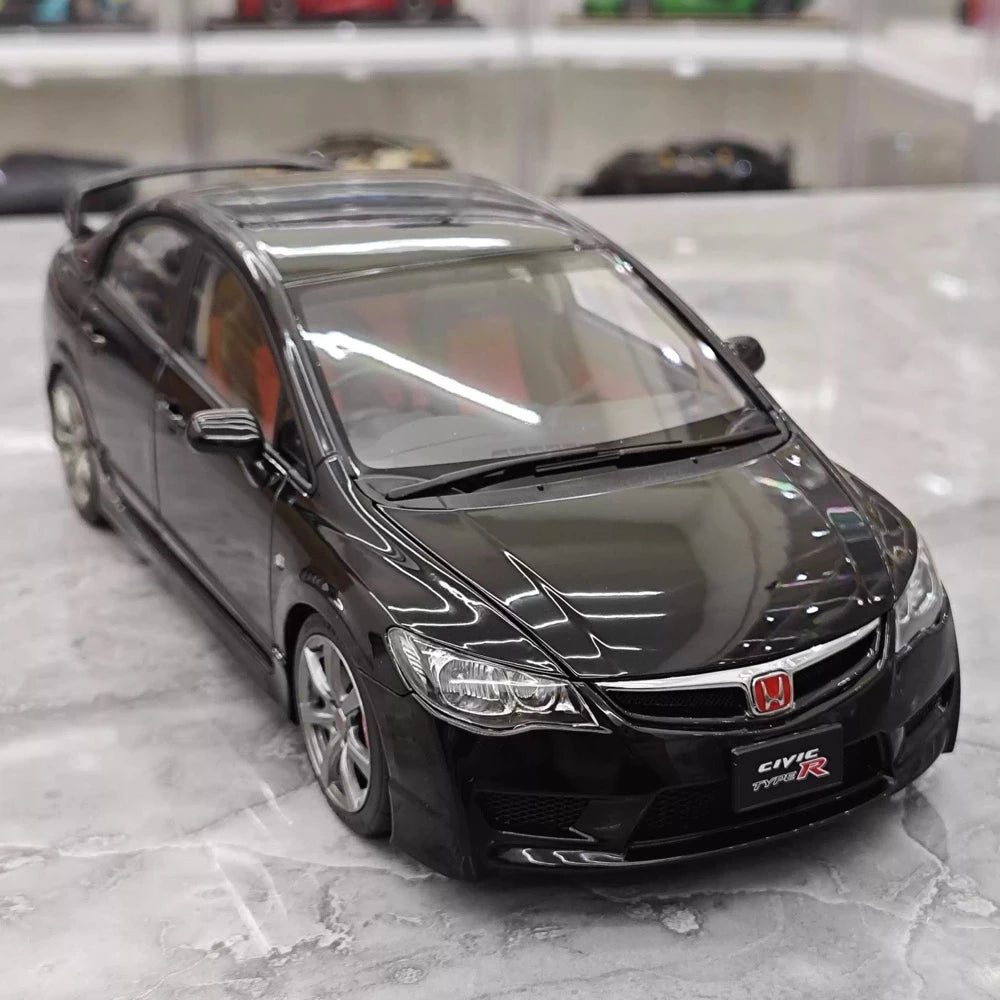 [MotorHelix] 1:18 Honda 2007 Civic Type R FD2 Black Model Car Die-Cast