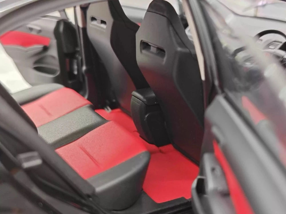 [MotorHelix] 1:18 Honda 2007 Civic Type R FD2 Black Model Car Die-Cast