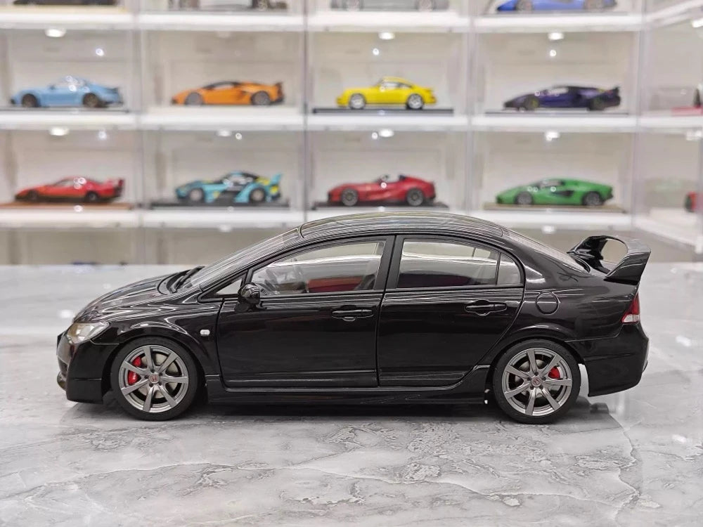 [MotorHelix] 1:18 Honda 2007 Civic Type R FD2 Black Model Car Die-Cast