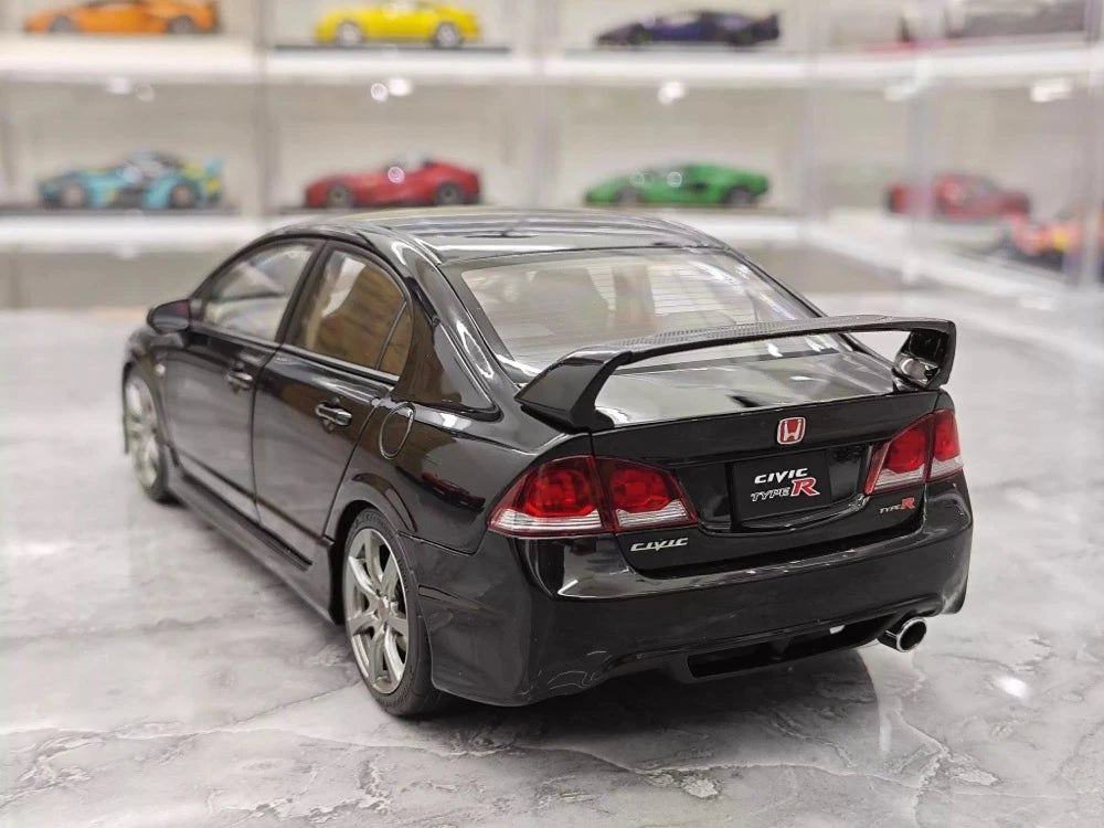 [MotorHelix] 1:18 Honda 2007 Civic Type R FD2 Black Model Car Die-Cast