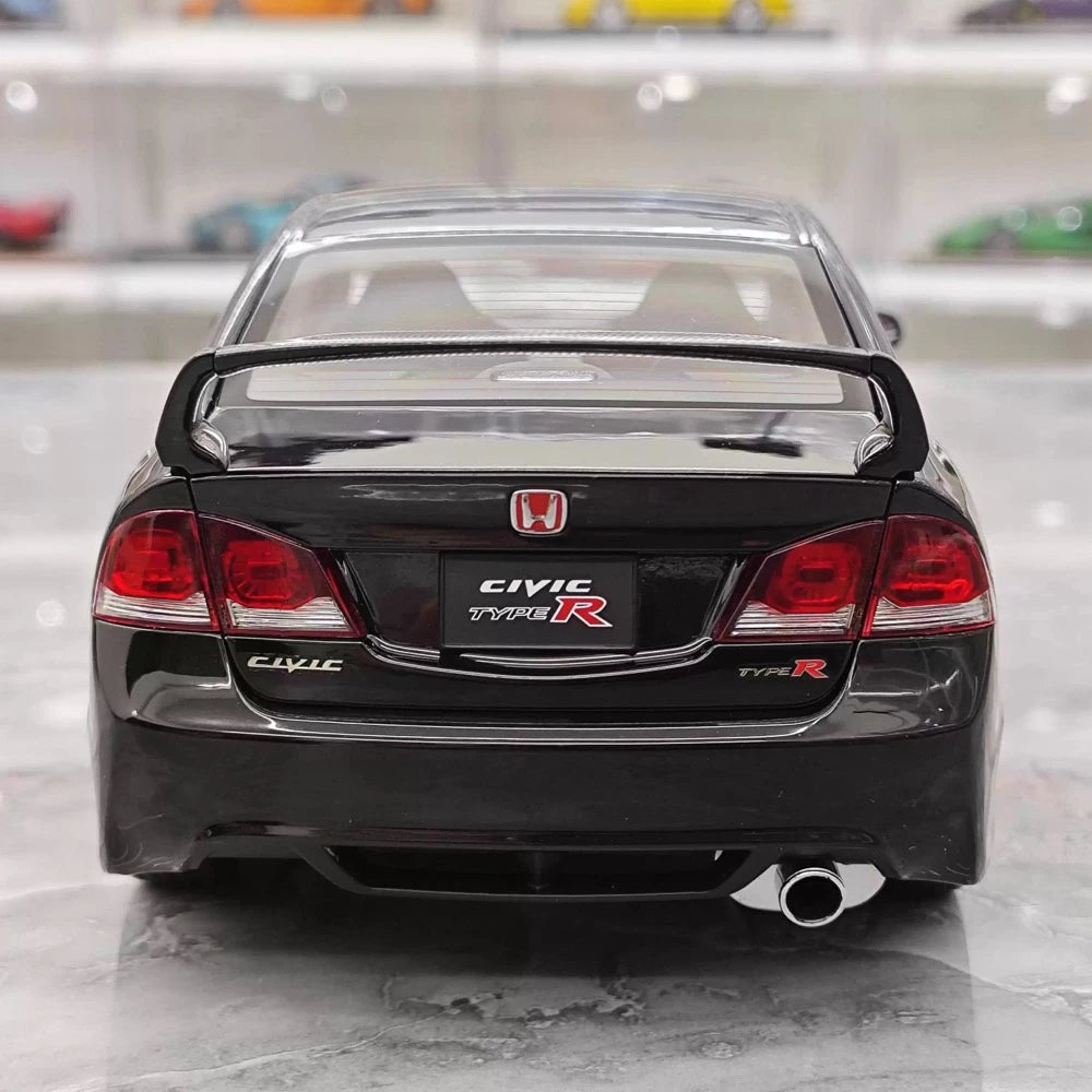 [MotorHelix] 1:18 Honda 2007 Civic Type R FD2 Black Model Car Die-Cast