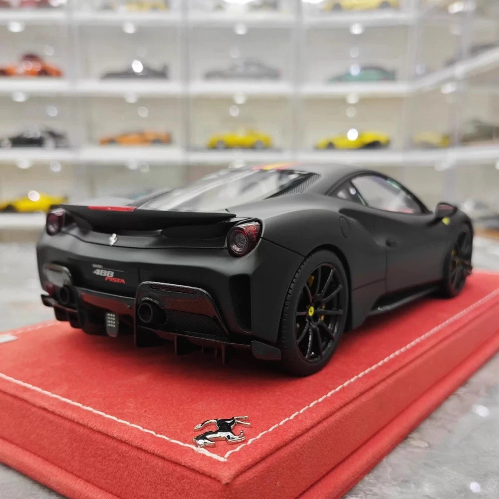 [MR Collection] 1:18 Ferrari 2019 488 Pista Black Model Car Resin