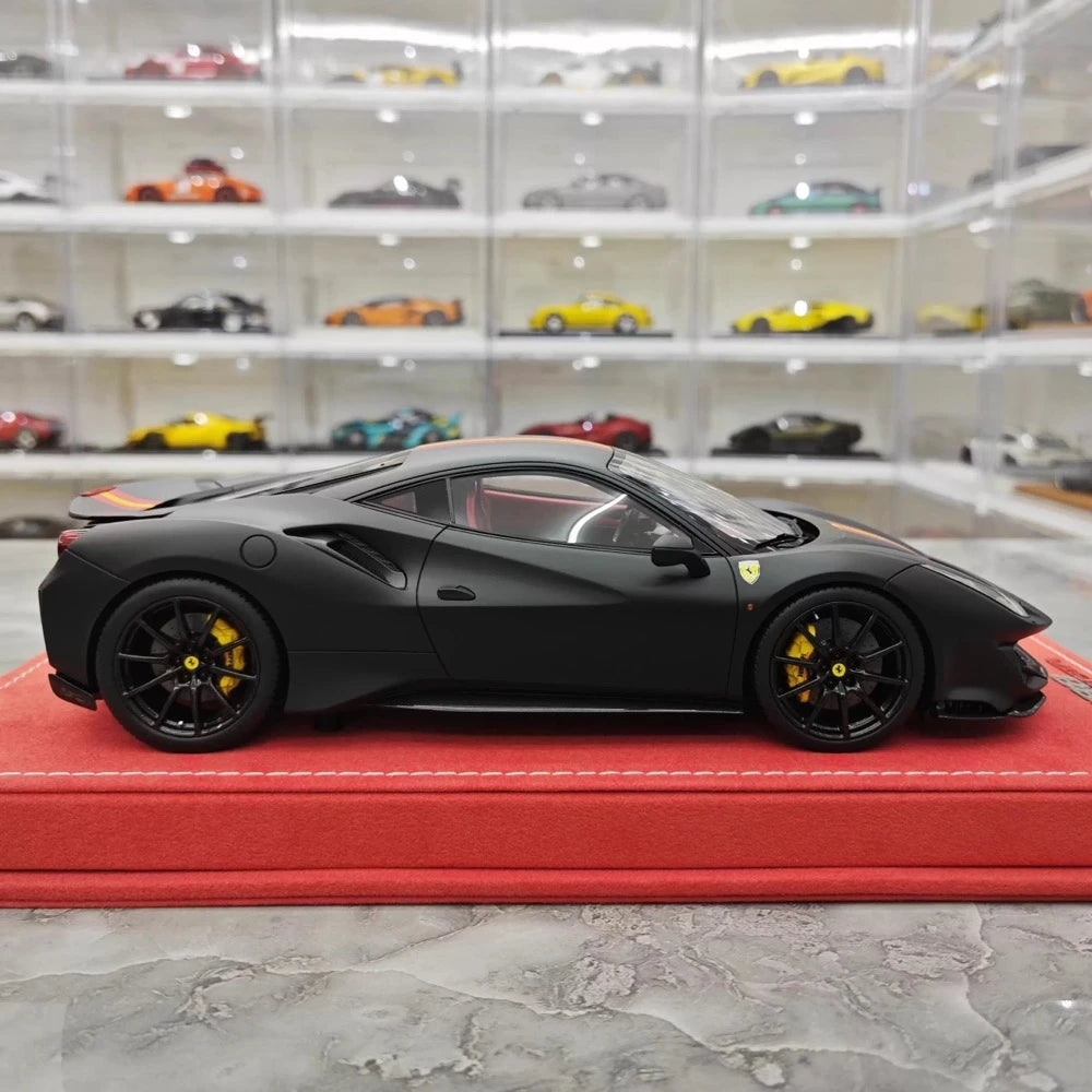 [MR Collection] 1:18 Ferrari 2019 488 Pista Black Model Car Resin