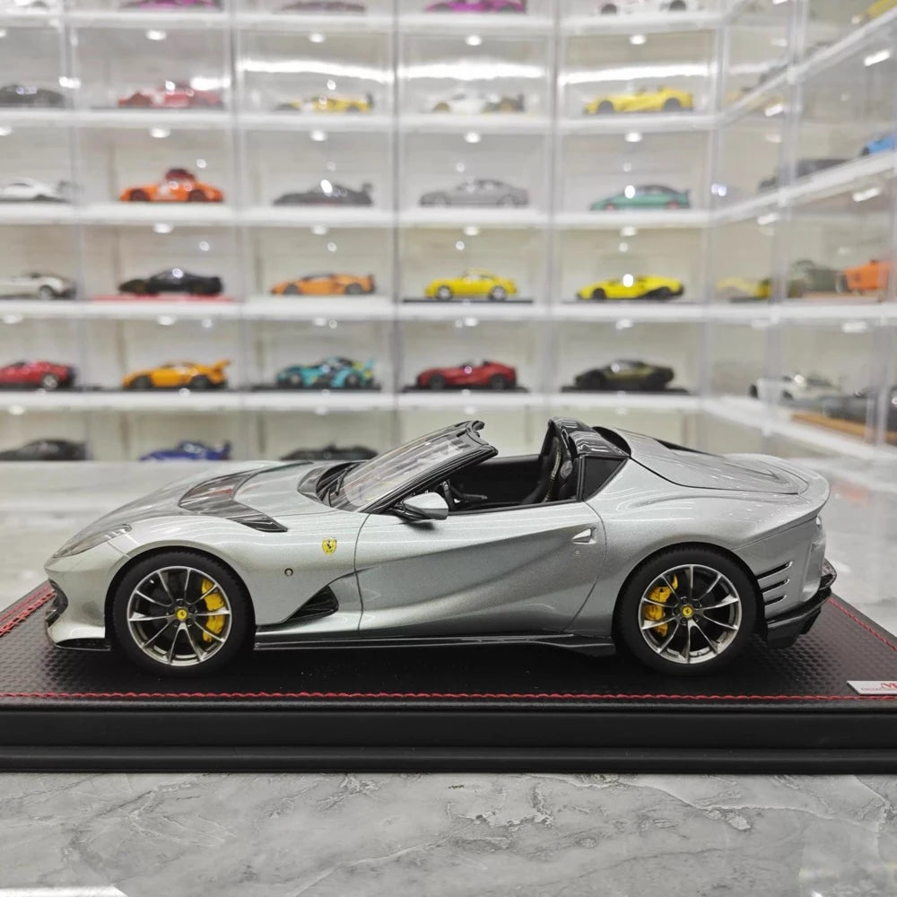 [MR Collection] 1:18 Ferrari 2022 812 Competizione Aperta Silver Model Car Resin
