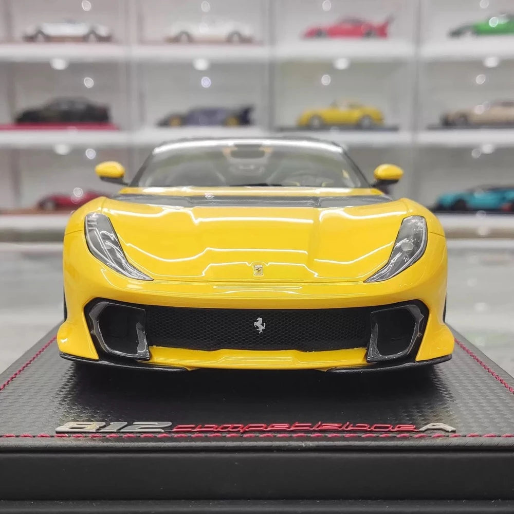 [MR Collection] 1:18 Ferrari 2022 812 Competizione Aperta Yellow Model Car Resin
