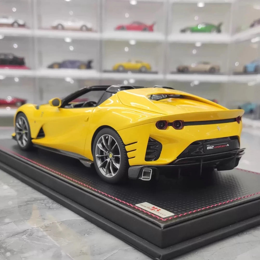 [MR Collection] 1:18 Ferrari 2022 812 Competizione Aperta Yellow Model Car Resin
