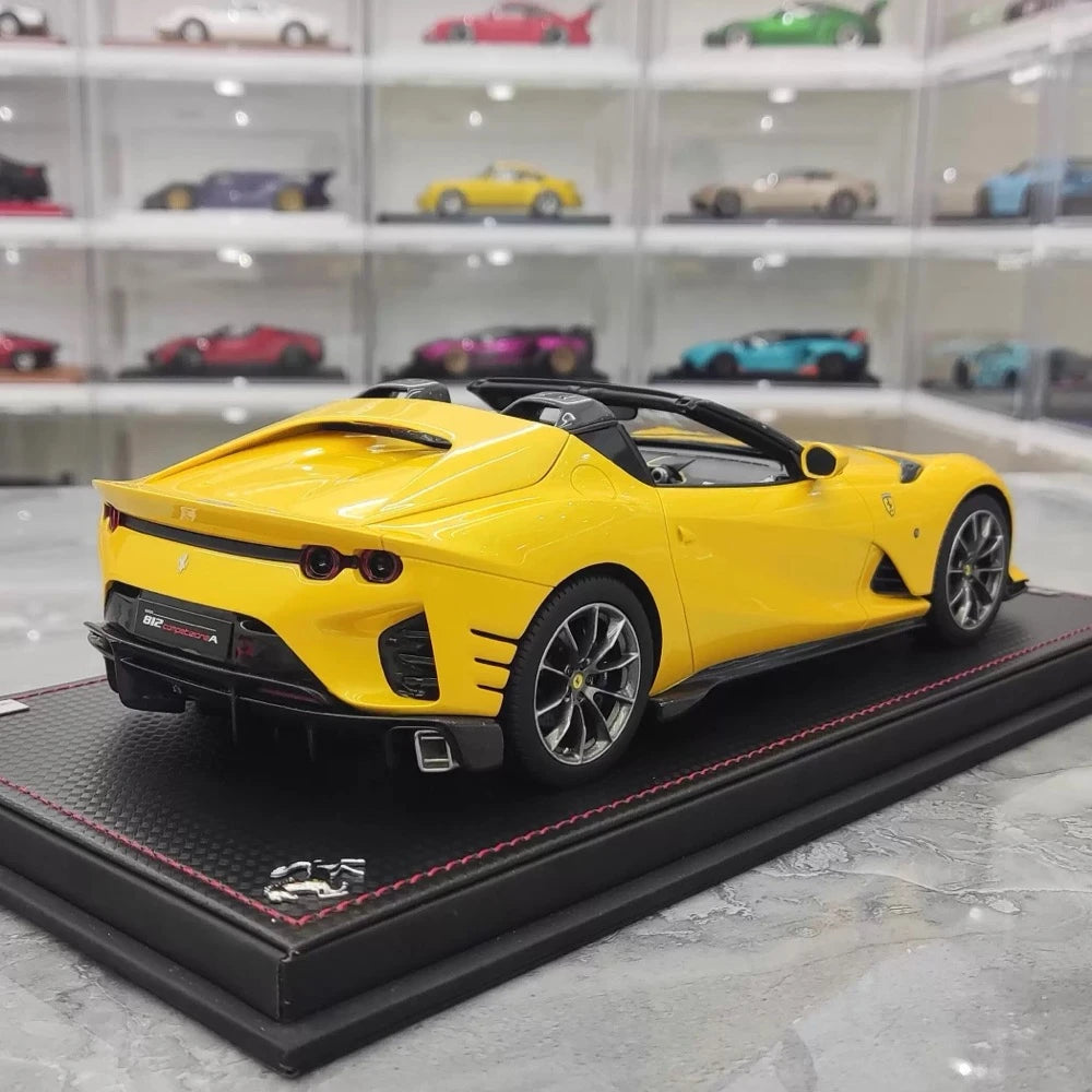 [MR Collection] 1:18 Ferrari 2022 812 Competizione Aperta Yellow Model Car Resin