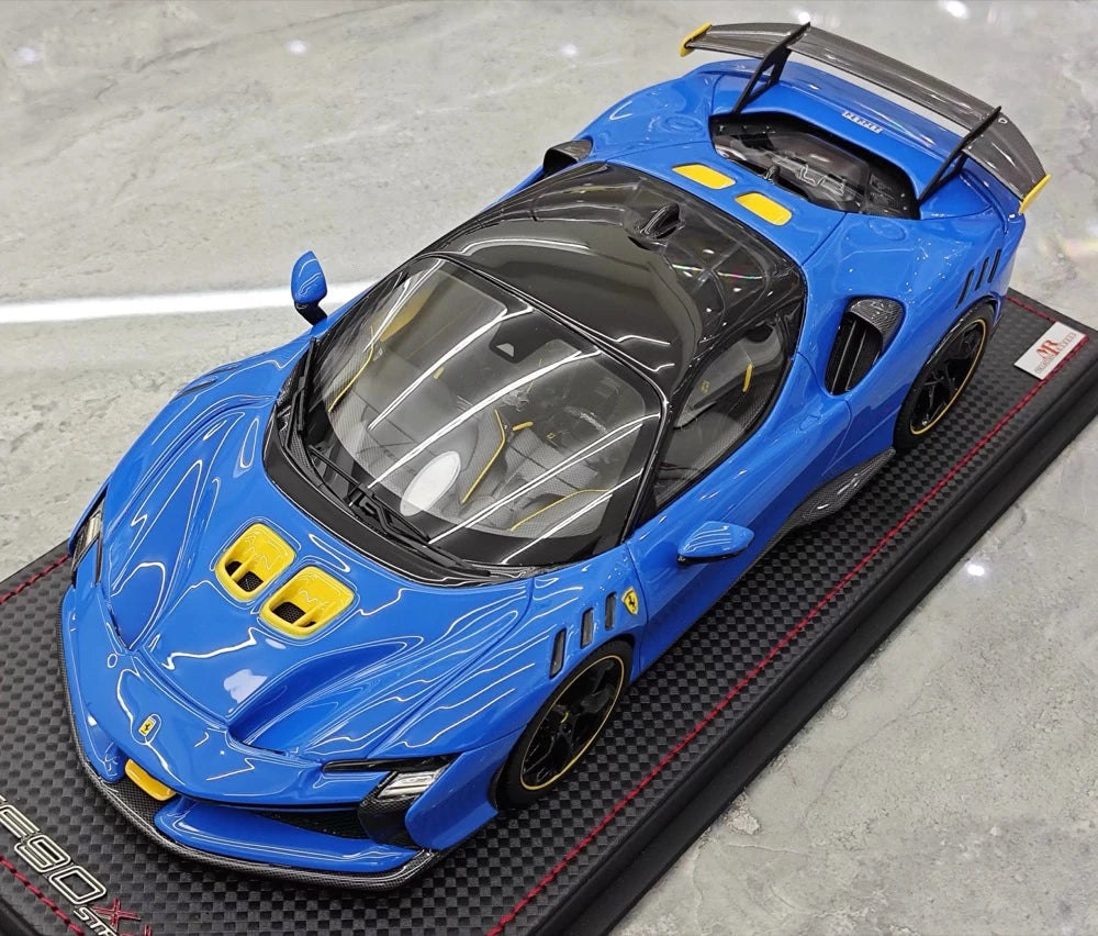 [MR Collection] 1:18 Ferrari 2023 SF90 XX Stradale Glossy Blue & Yellow Model Car Resin