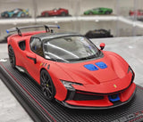 [MR Collection] 1:18 Ferrari 2023 SF90 XX Stradale Matte Red & Blue Model Car Resin
