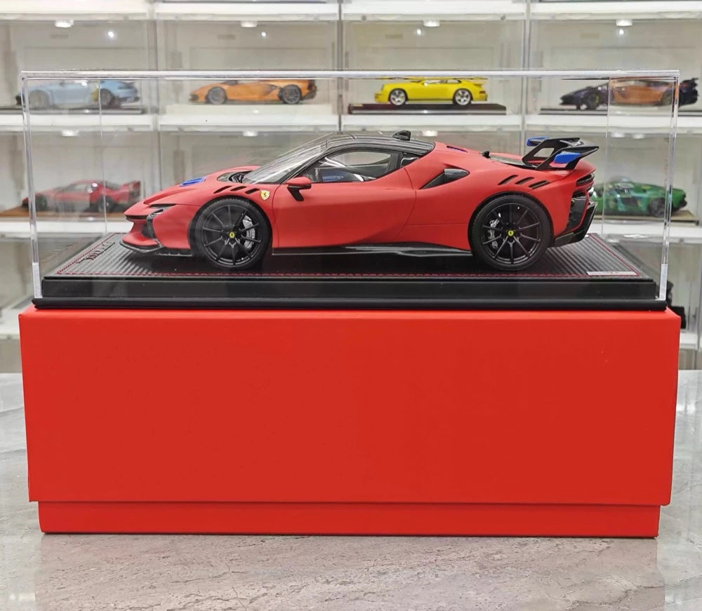 [MR Collection] 1:18 Ferrari 2023 SF90 XX Stradale Matte Red & Blue Model Car Resin