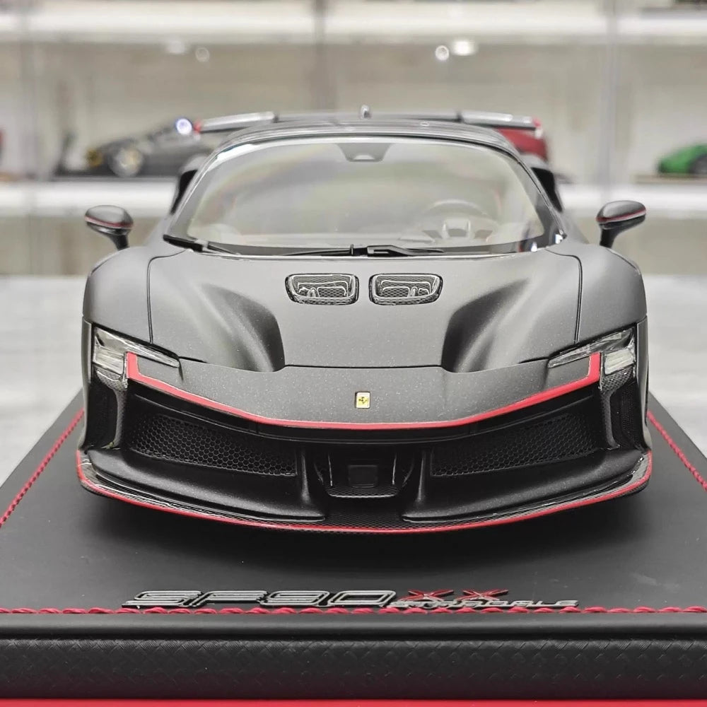 [MR Collection] 1:18 Ferrari 2023 SF90 XX Stradale Matte Black Model Car Resin