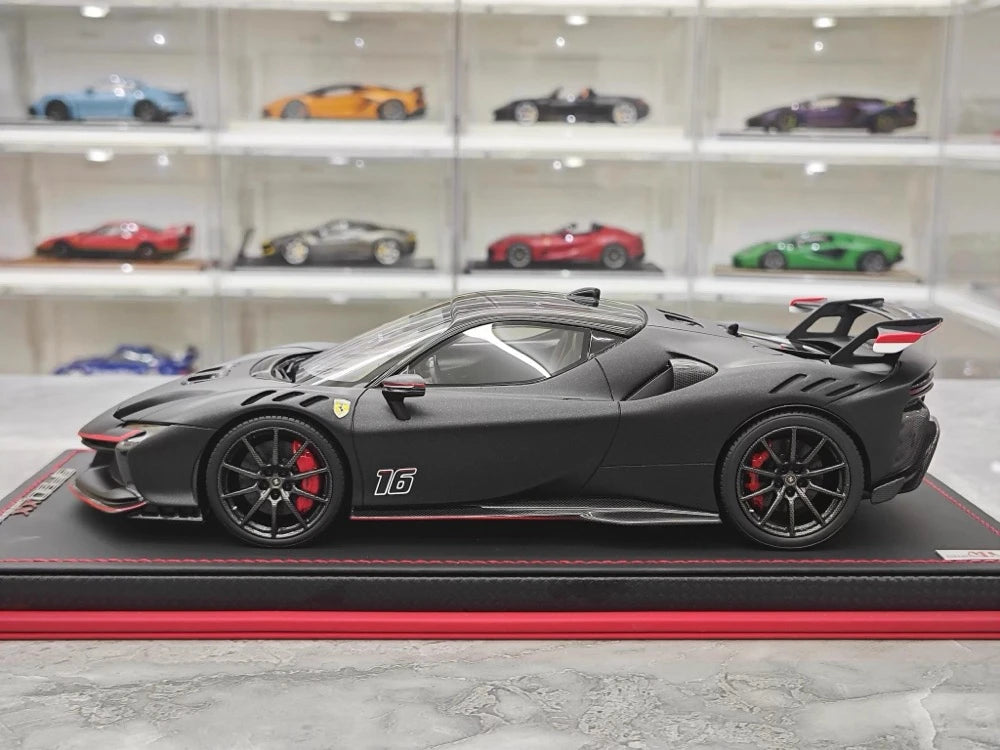 [MR Collection] 1:18 Ferrari 2023 SF90 XX Stradale Matte Black Model Car Resin